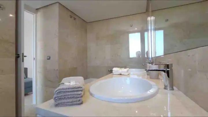 Ferienwohnung Urb Jardines De Sotogrande Duplex, 120 M2 Exterior foto