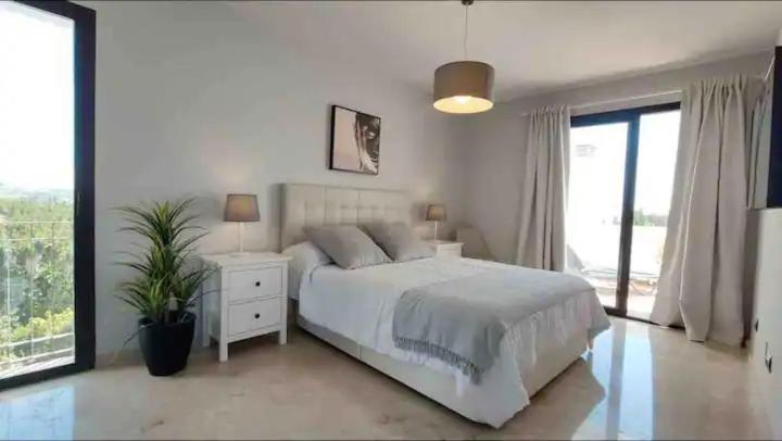 Ferienwohnung Urb Jardines De Sotogrande Duplex, 120 M2 Exterior foto